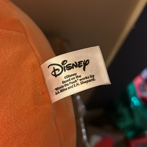 Disney Originalal Squishmallow Tigger from Winnie The Pooh. - Picture 6 of 6